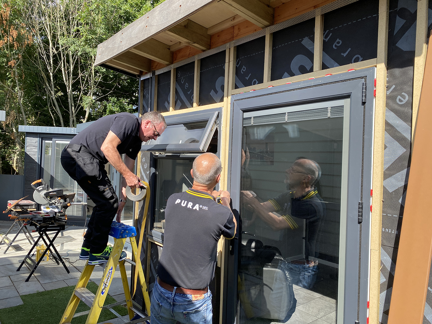 Installing Trespa Pura cladding at the Bakers Show Centre