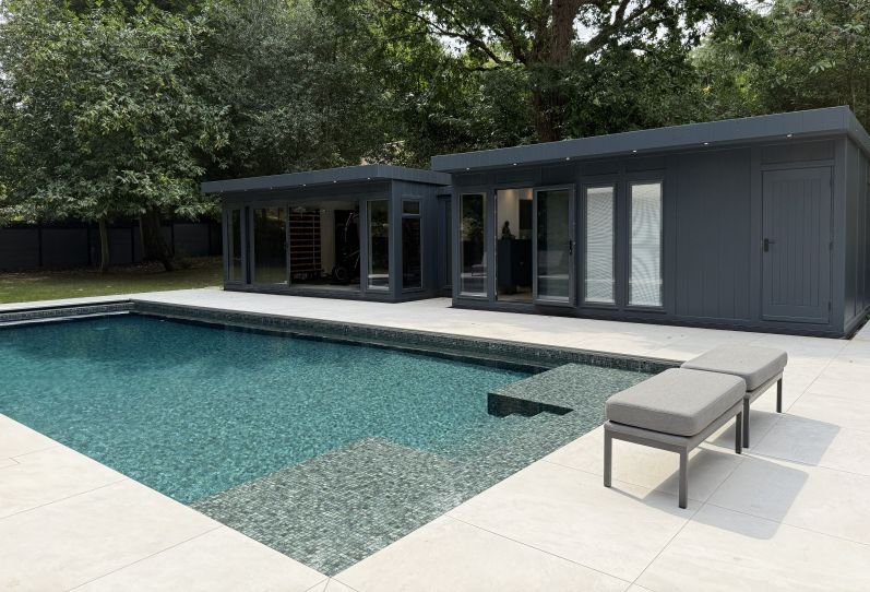 Double Bespoke Poolside Gym & Spa with Corridor Link in Berkshire