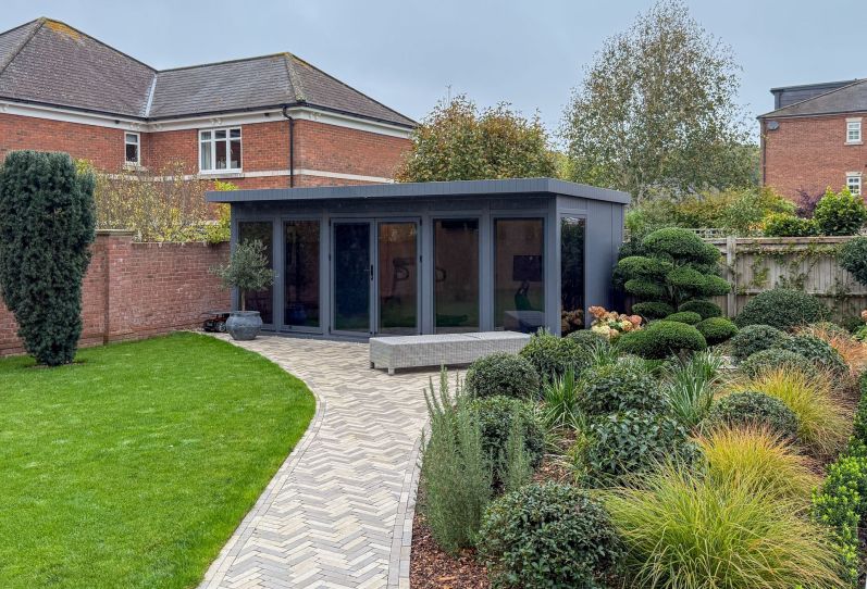 Luxury Gym & Sauna Suite in Surrey