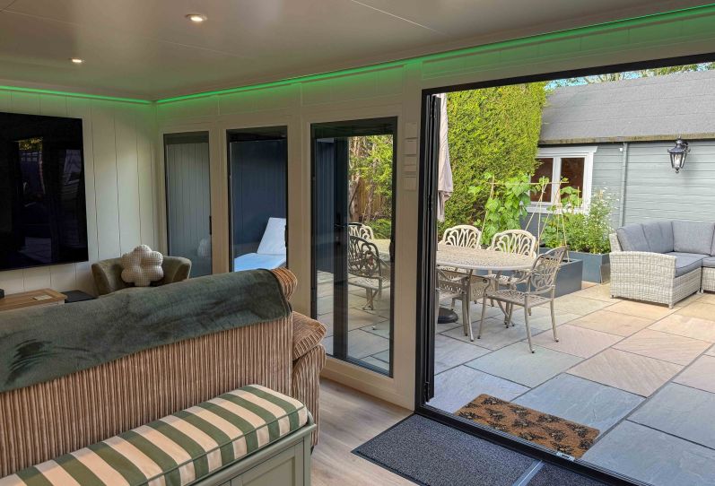 Turning an underused Surrey garden into a Family social hotspot Ref:6491