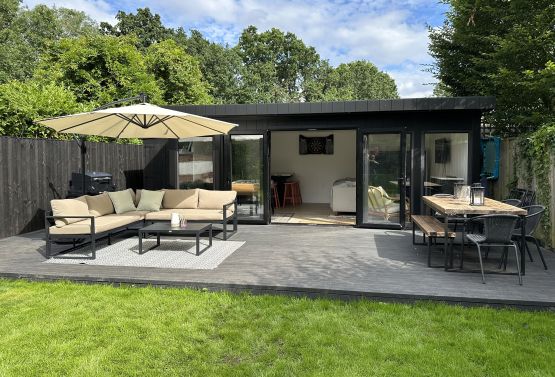 6388 games and family room in London