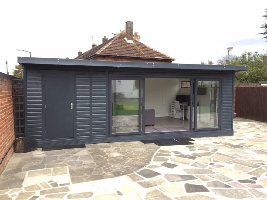 23x13 Kite combination room in 'Anthracite'