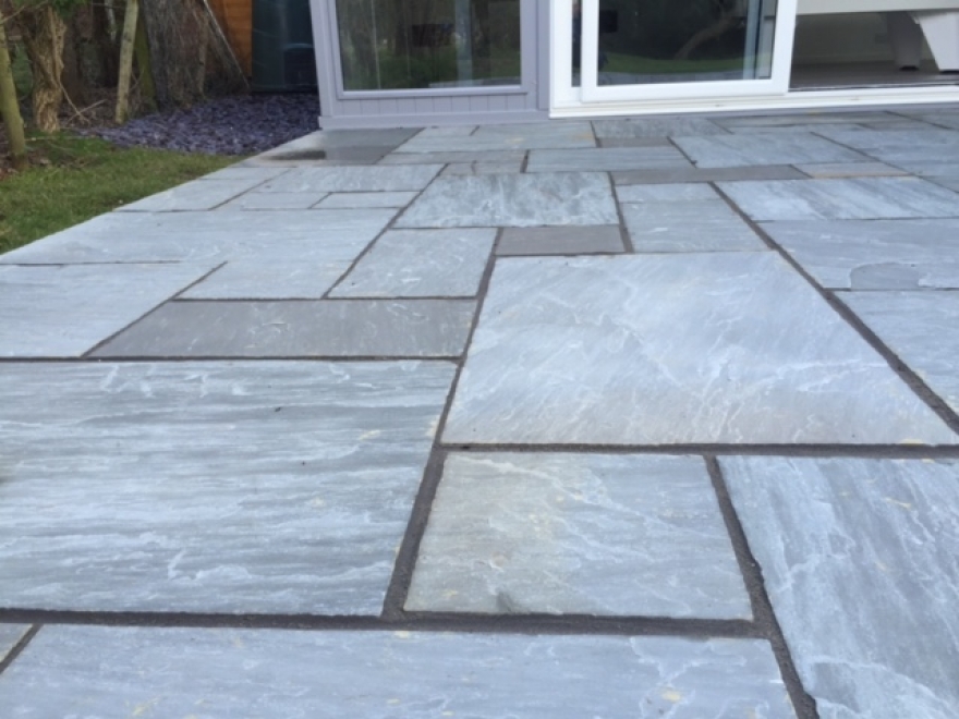Indian sandstone project pack, with pro pointing product in a contrasting dark grey, along with slat stone to left of building to tidy the area.