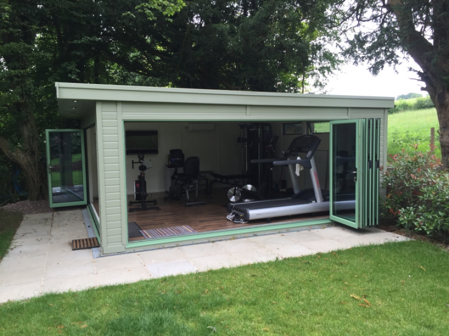 5,45m x 5,45m Executive home gym with 2 sets of aluminium bi-folding doors