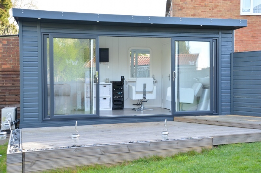 The salon finished in 'Antracite' with matching UPVC sliding doors