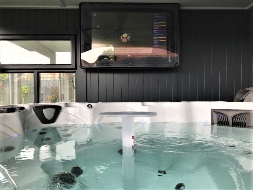 By having a canopy over the hot tub it means that our clients are even able to watch TV whilst using theair hot tub!