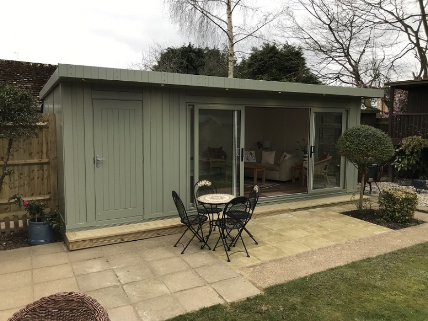 Combination shed and summerhouse Horsham west sussex 