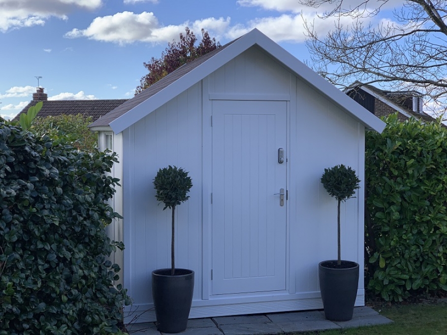 Whether you need a workshop for your business or hobby, Bakers Garden Buildings provides workshops, sheds and garages to suit your needs.