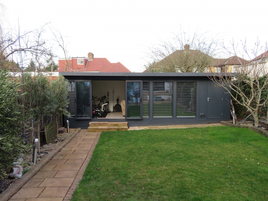 Read how we provided our London based client with a garden room to extend their kitchen at the back of their property.