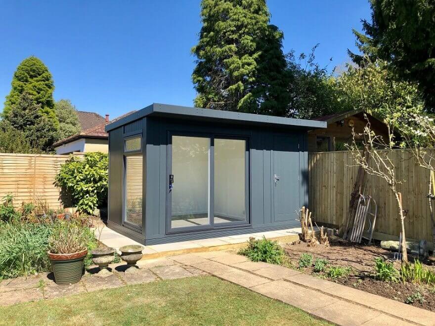 shed and summerhouse in Horsham West Sussex 