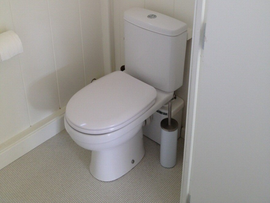 Toilet with maserator