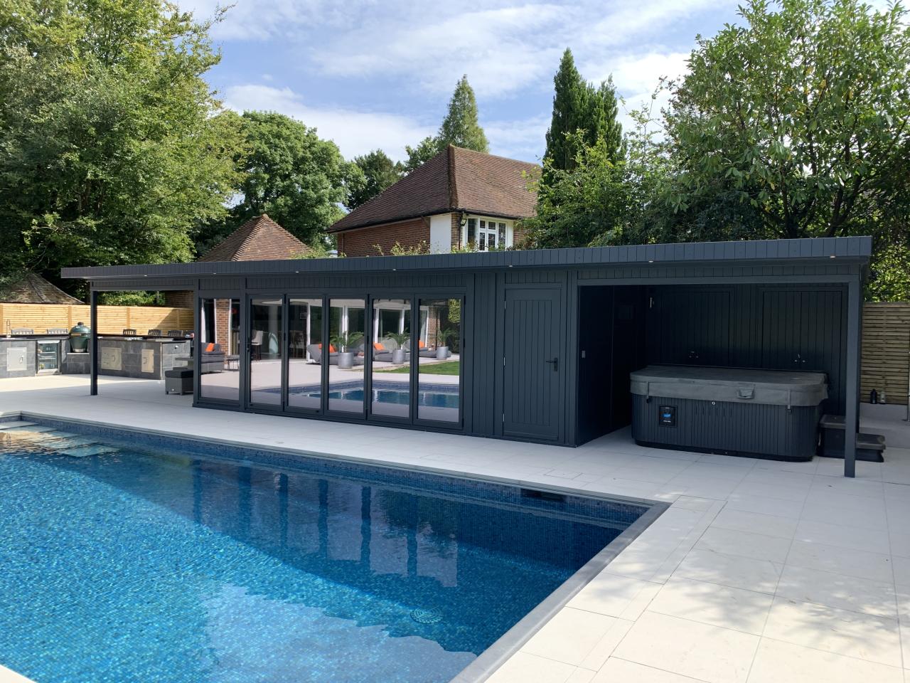  Pool-Side Room with double canopy  5830